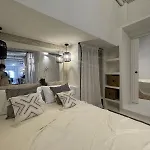 Loft 2 Beachfront Porto Faro Apartment *