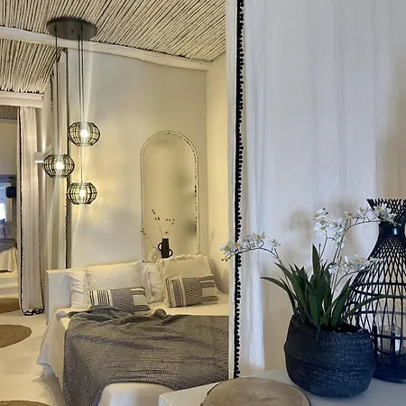 Loft 2 Beachfront Porto Faro Lägenhet