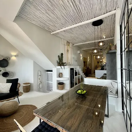 Loft 2 Beachfront Porto Faro Apartment *